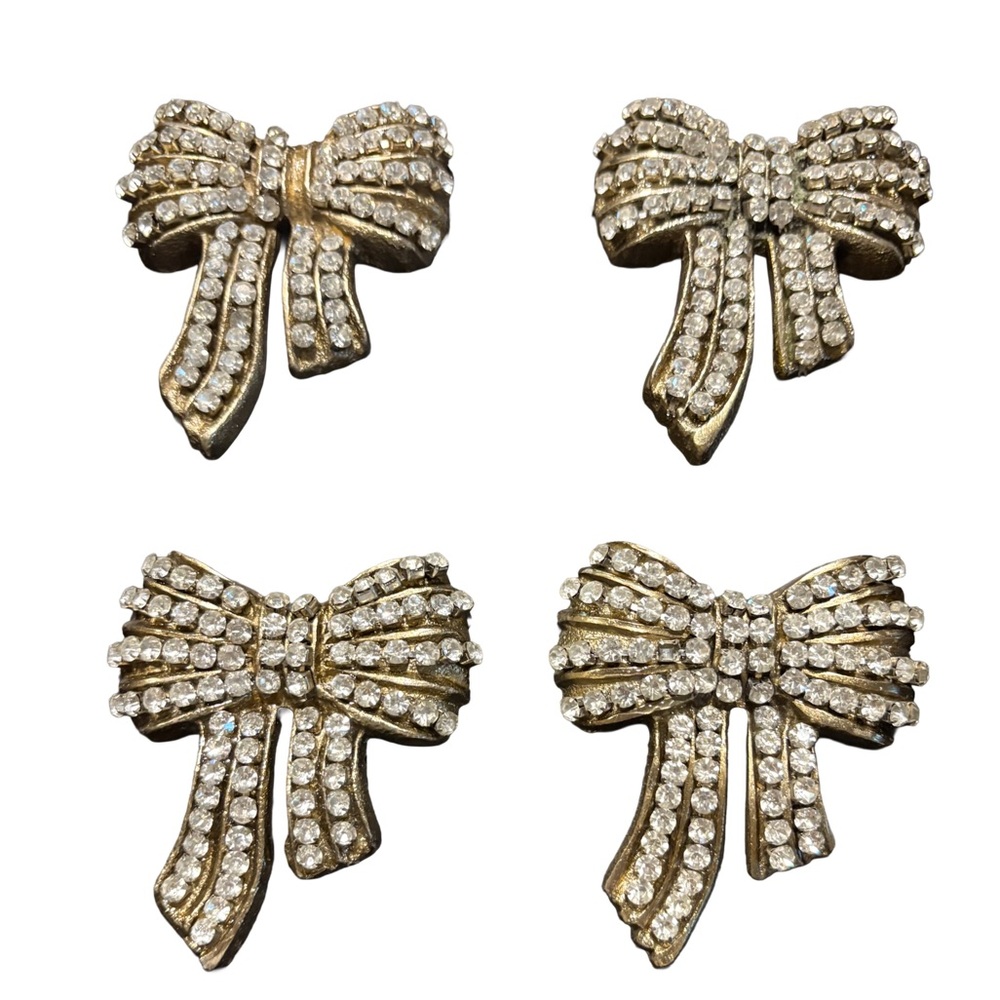 TAHARI NWT 4pc rhinestone bow napkin ring set